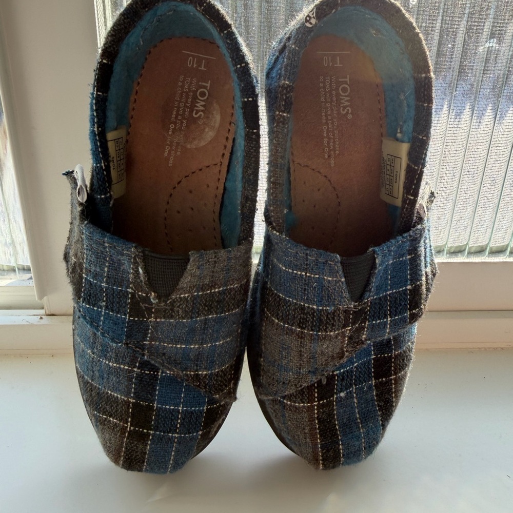 Toms Blue and Brown Plaid Slip-Ons